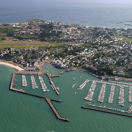Hotel Port Haliguen 2*